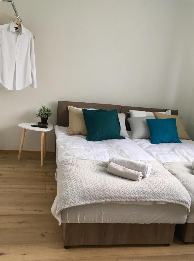 Apartament 212 Klikuszowa Eksteriør billede